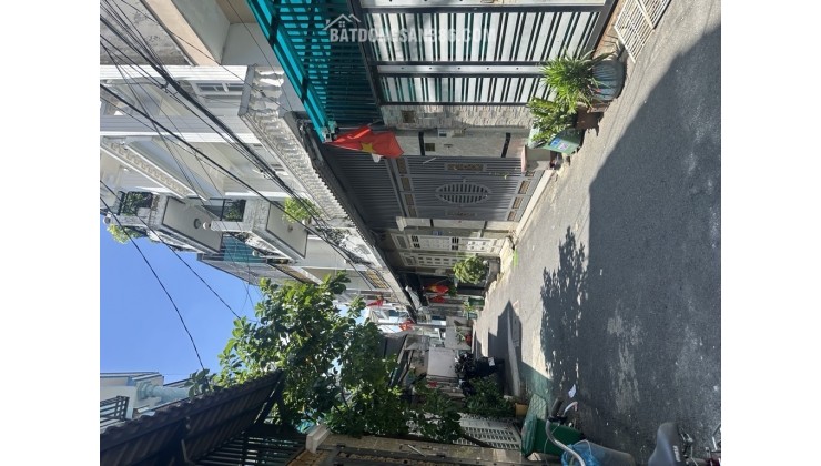 Bán nhà riêng 4 tầng, 50m2, sổ hồng Q.12, Hiệp Thành, 5.45 tỷ.